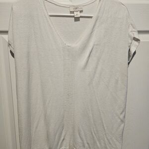 LOFT Women's White V-Neck Top